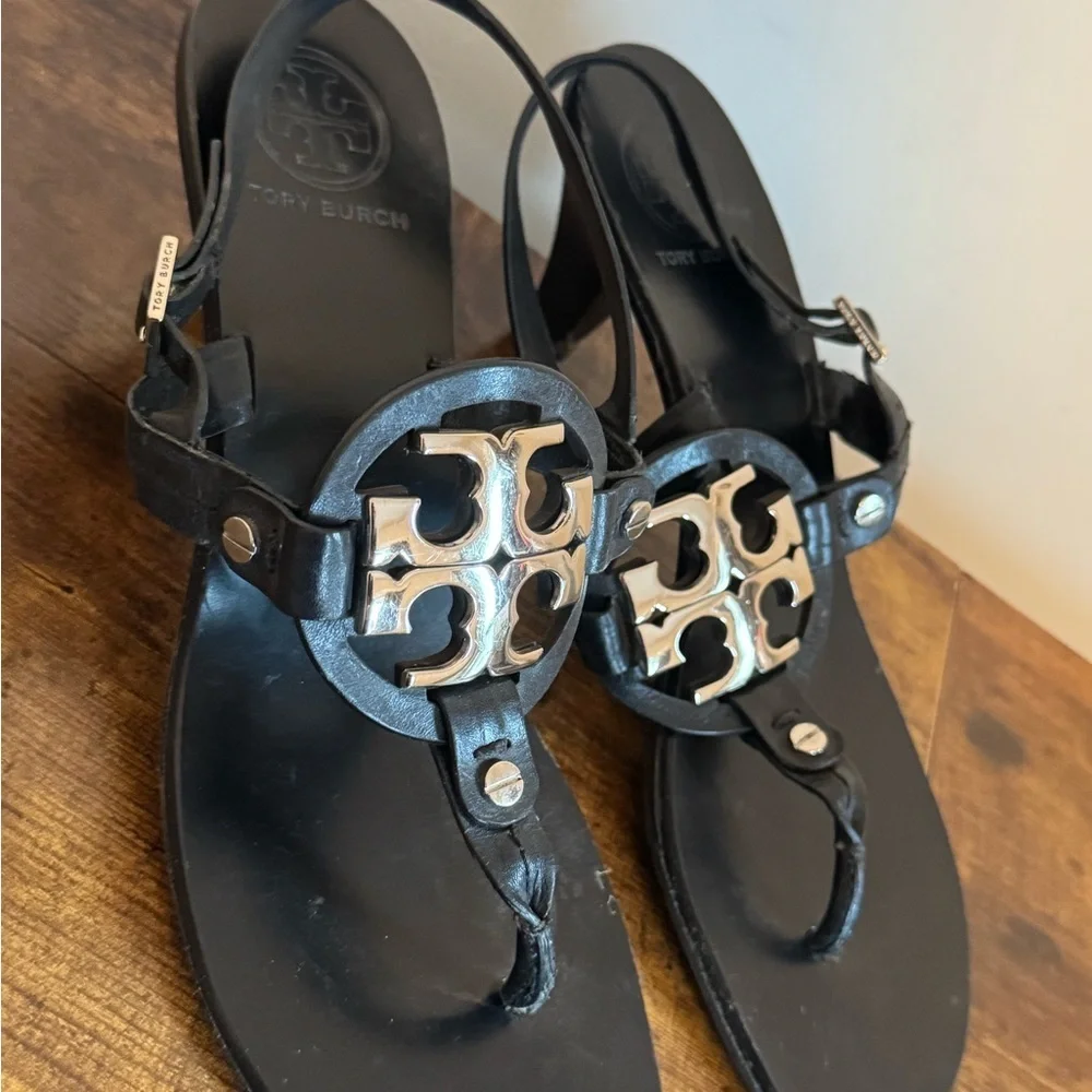 Tory Burch Black Thong Sandals with Silver Logo Size 8M